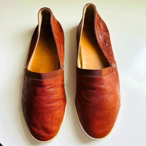 Frye Melanie Leather Slip Ons Flats - Picture 2 of 9